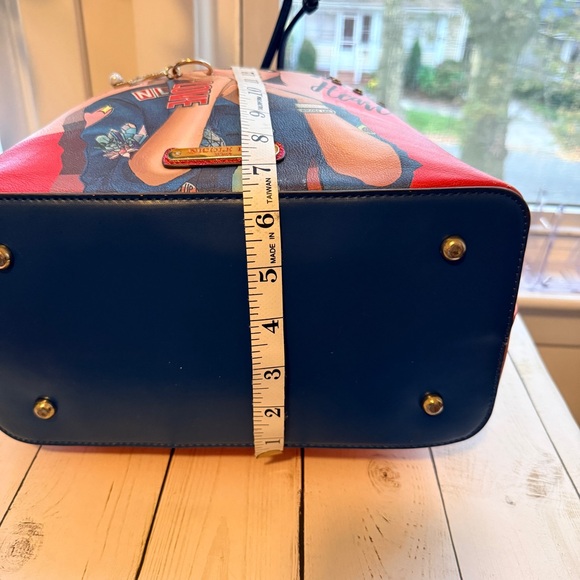 Nicole Lee | Multicolor Artistic Crossbody Bucket Bag with 3-D Embellishments - Picture 9 of 10